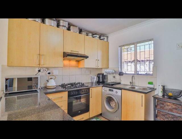 2 BEDROOM SIMPLEX FOR SALE IN GREENSTONE HILL